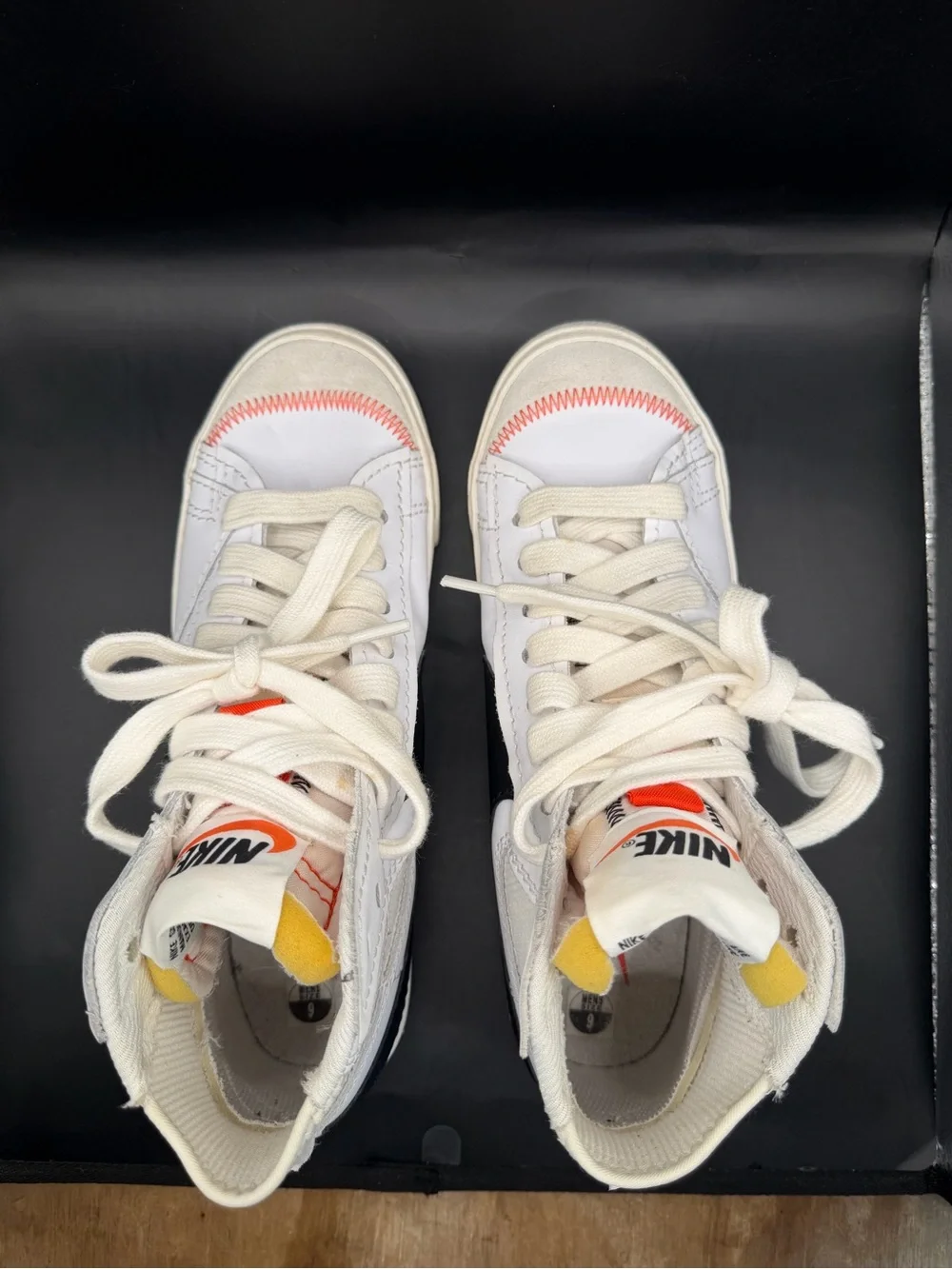 Nike SB Zoom Blazer Mid Premium White Black Men’s 9 DD3111-100
